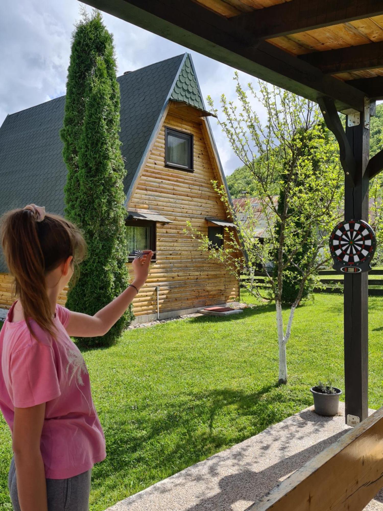 Chalet Velebitska Kuca ヴェリカ・プラナ エクステリア 写真